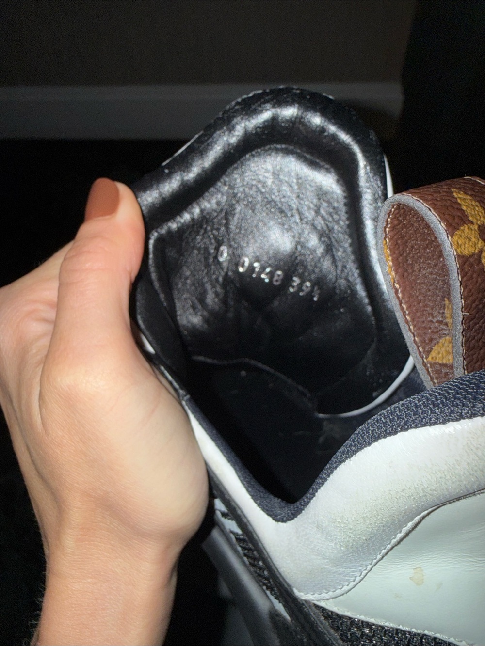 Authentic Louis Vuitton Archlite Sneaker - Picture 3 of 6